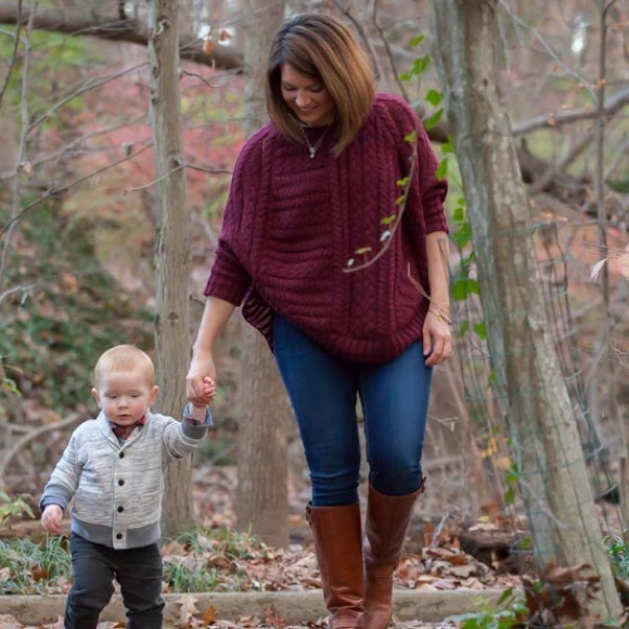 Angel of the North poncho sweater - Picture 1 of 6